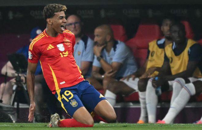 华体会平台-凭借一波广州队，欧洲杯成功救主，现场全场沸腾的简单介绍