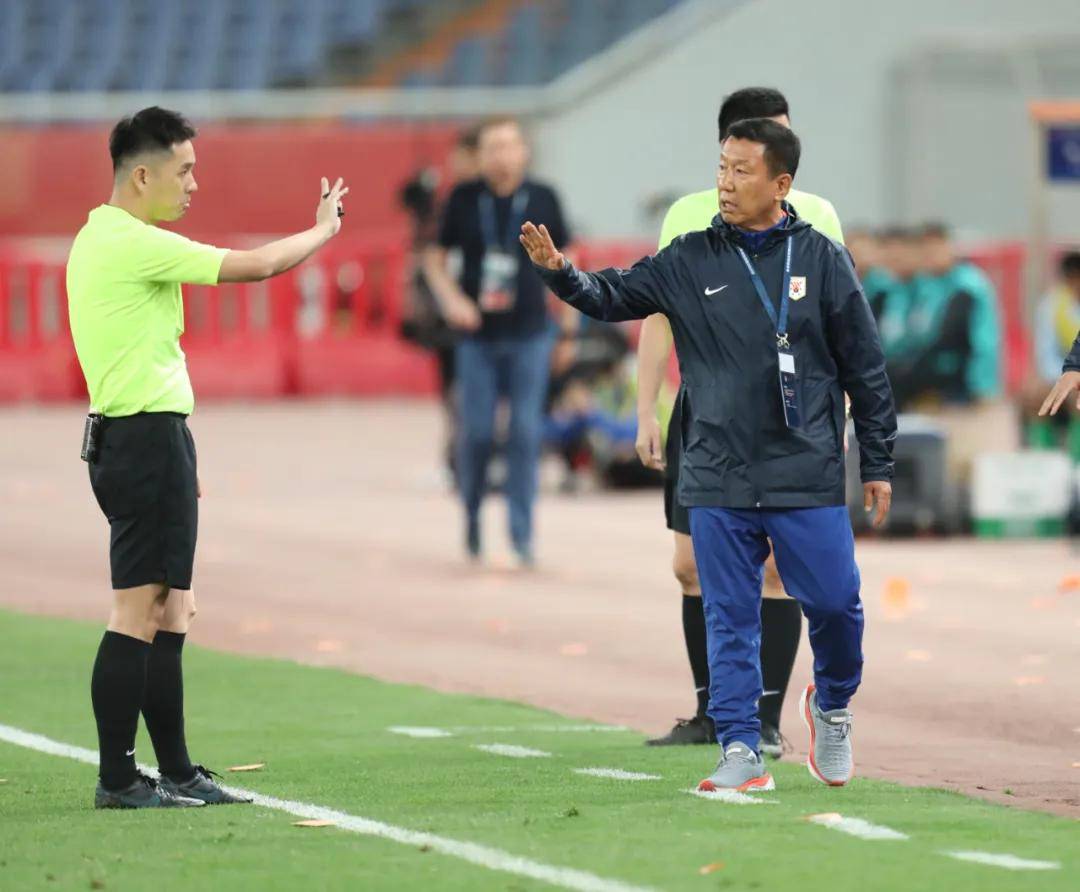 华体会活动-山东泰山在中超中打出团战，被誉为弹幕炸裂的简单介绍