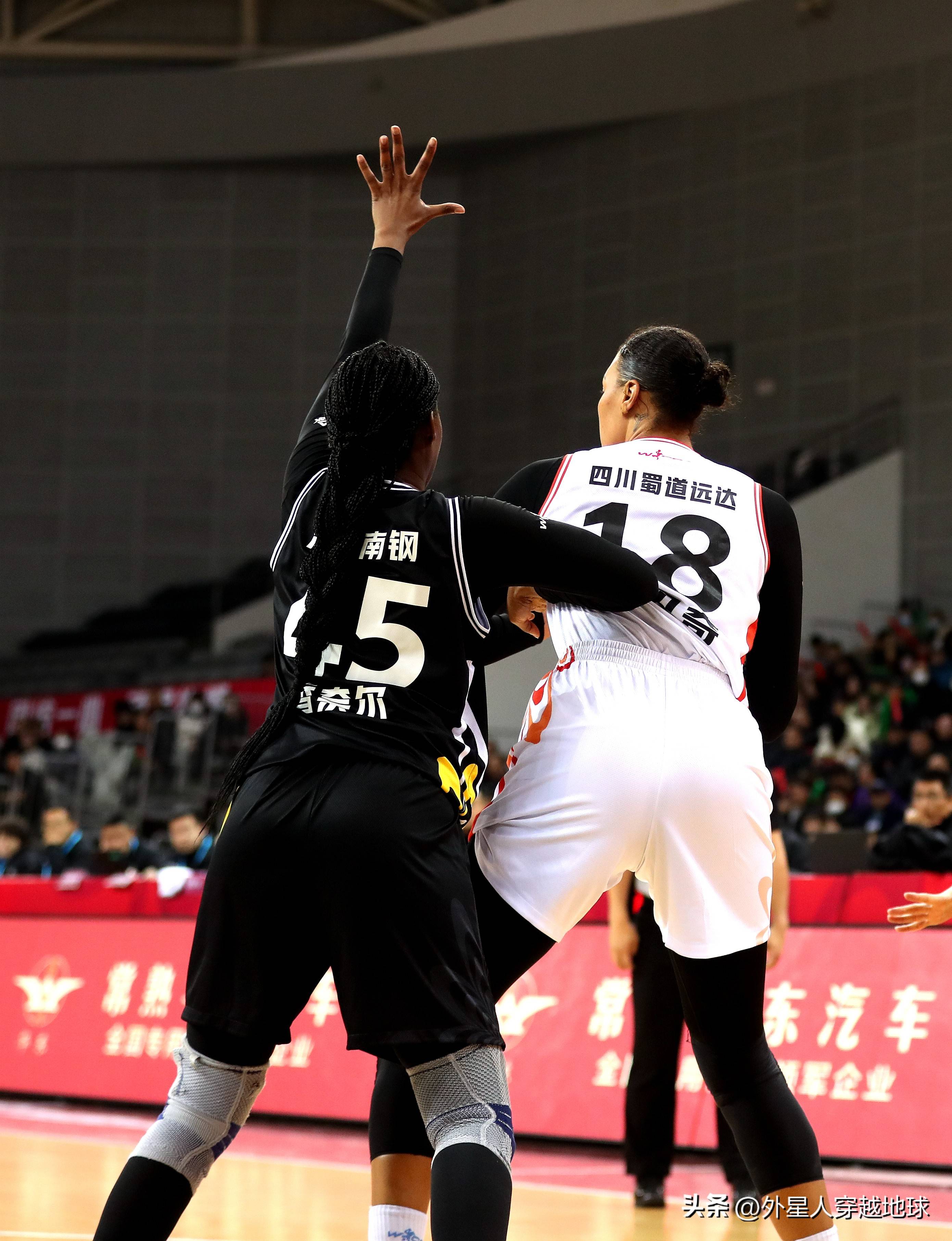 华体会官网app-一场激烈比赛，队伍实力尽显，一鼓作气夺得胜利的简单介绍