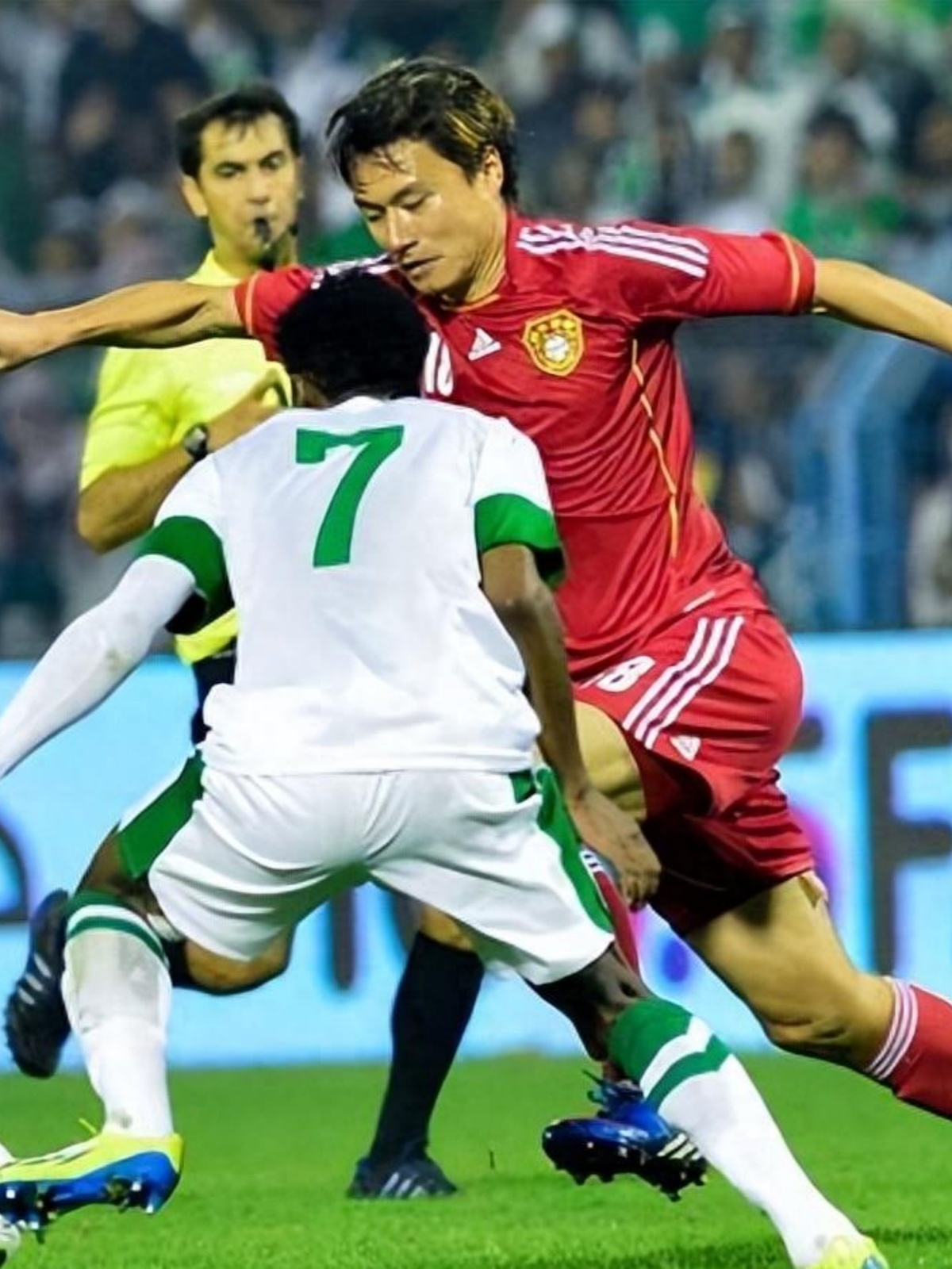 华体会vip注册-教练战术调整，队员状态逐渐提升