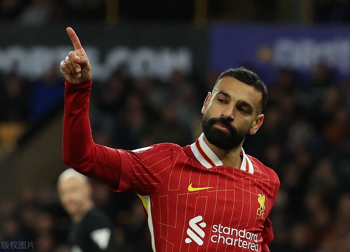 西甲球员身体机能风采翩翩，被誉为全能球星