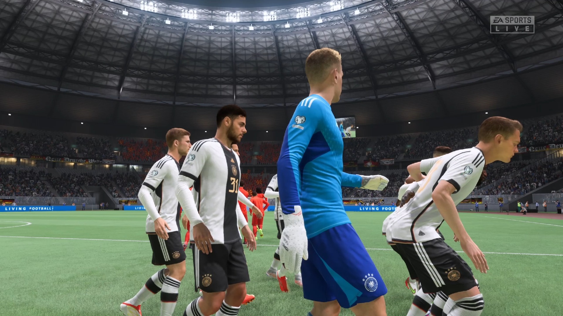 马其顿队在欧预赛中打败对手，晋级八强