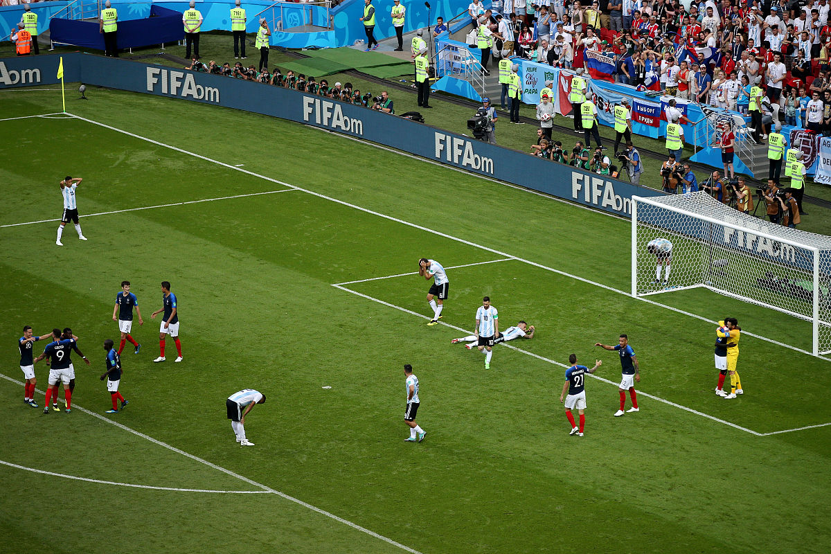 华体会vip注册-精彩足球对决中球员技术娴熟,表现神勇的简单介绍