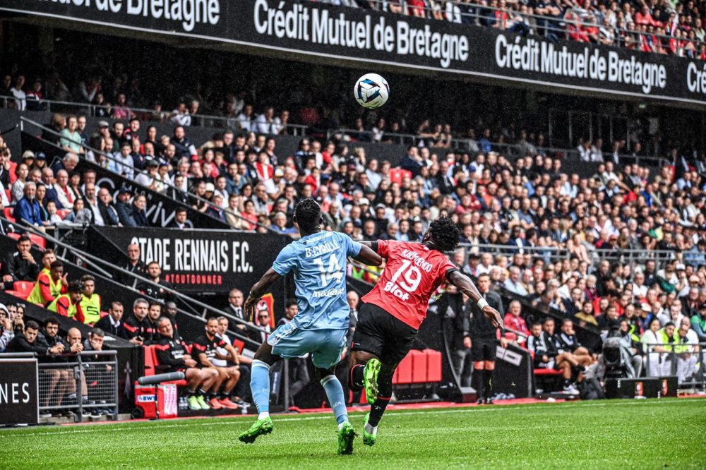 阿雅克肖宣布球队调整布阵，重塑攻防战术取得突破