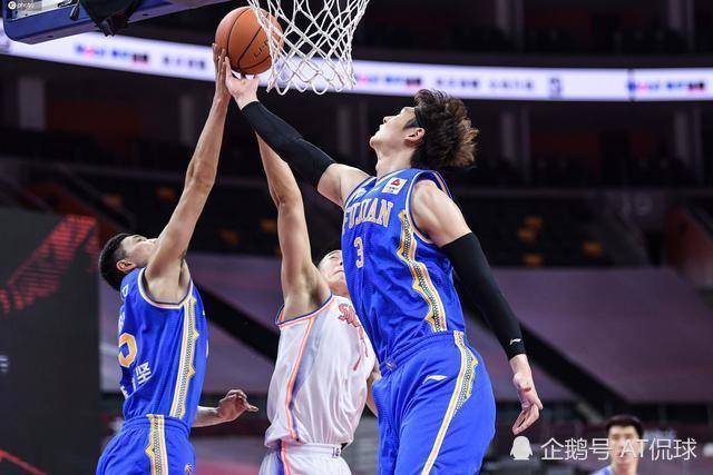 福建男篮客胜河南手握三连胜的简单介绍